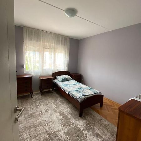 شقة Apartman Kovacevic بار المظهر الخارجي الصورة